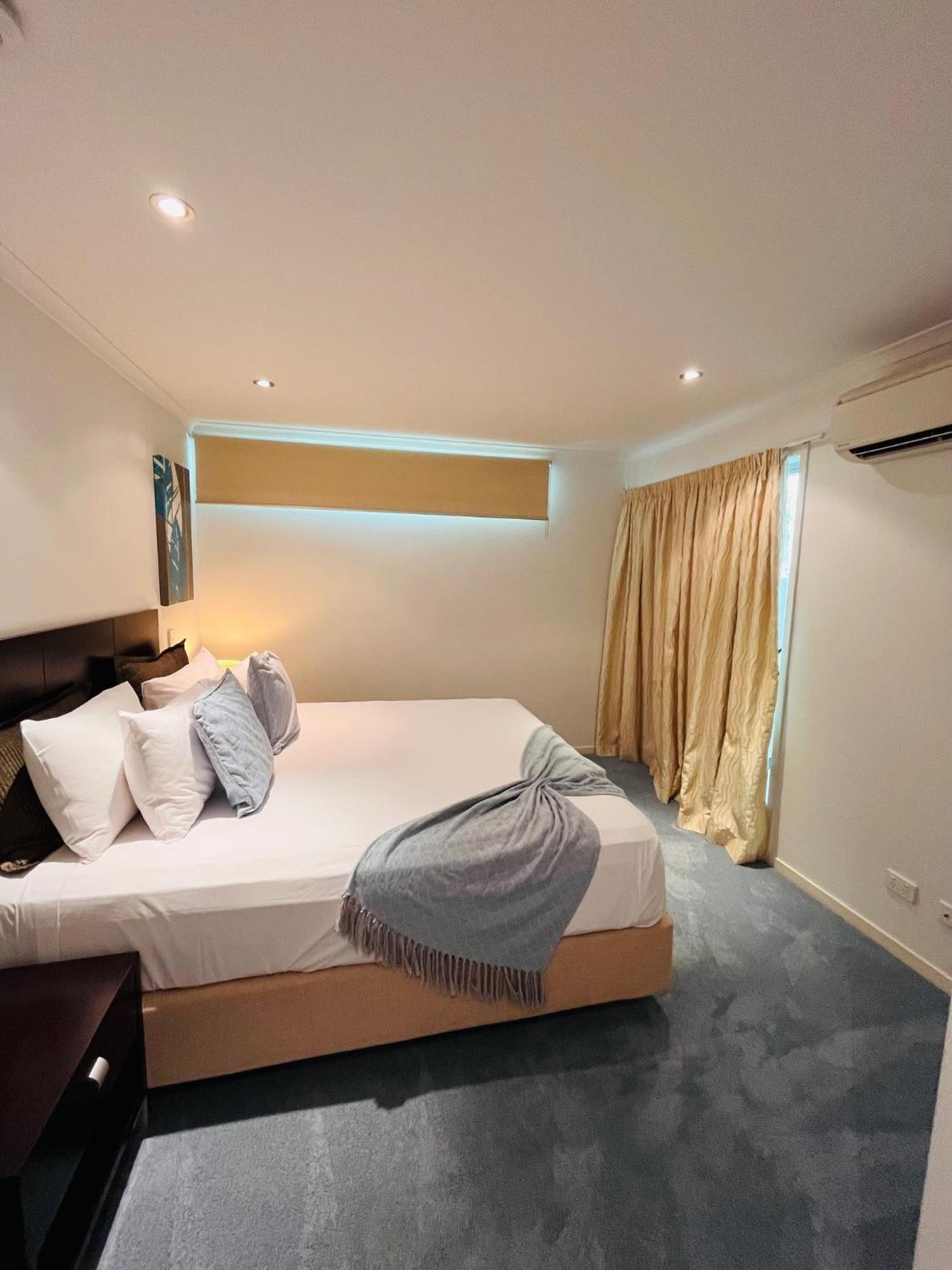 エアリービーチ アト マリーナ ショアーズアパートホテル エクステリア 写真 A bedroom at the hotel